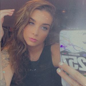 Meet your Posher, Gabby